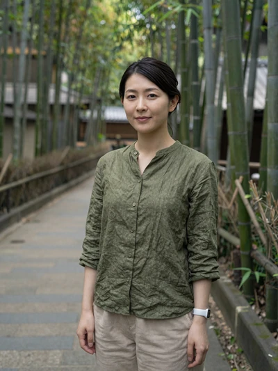 Aoi, 29, Japanese woman from Kyoto in bamboo grove, looking for sincere long-term partner